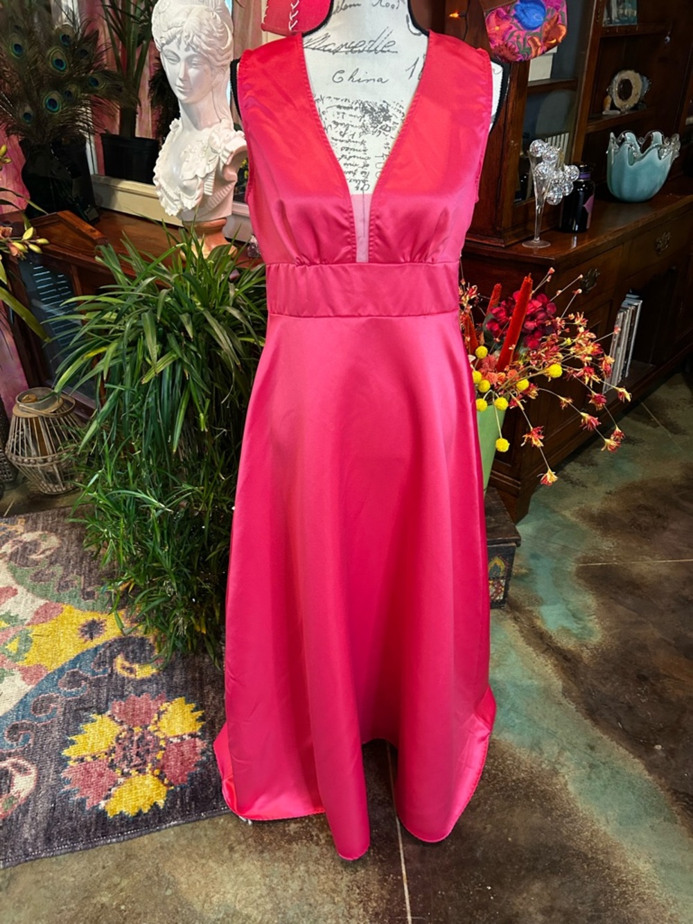NWT Sleeveless Pink Satin V-Neck Bridesmaid Dress Size M Formal Gown